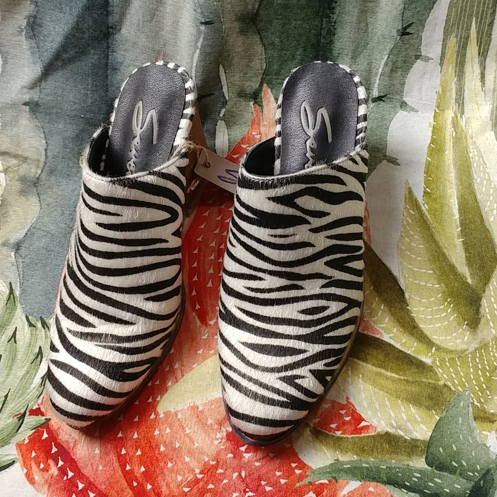 Seven7 mules shoes